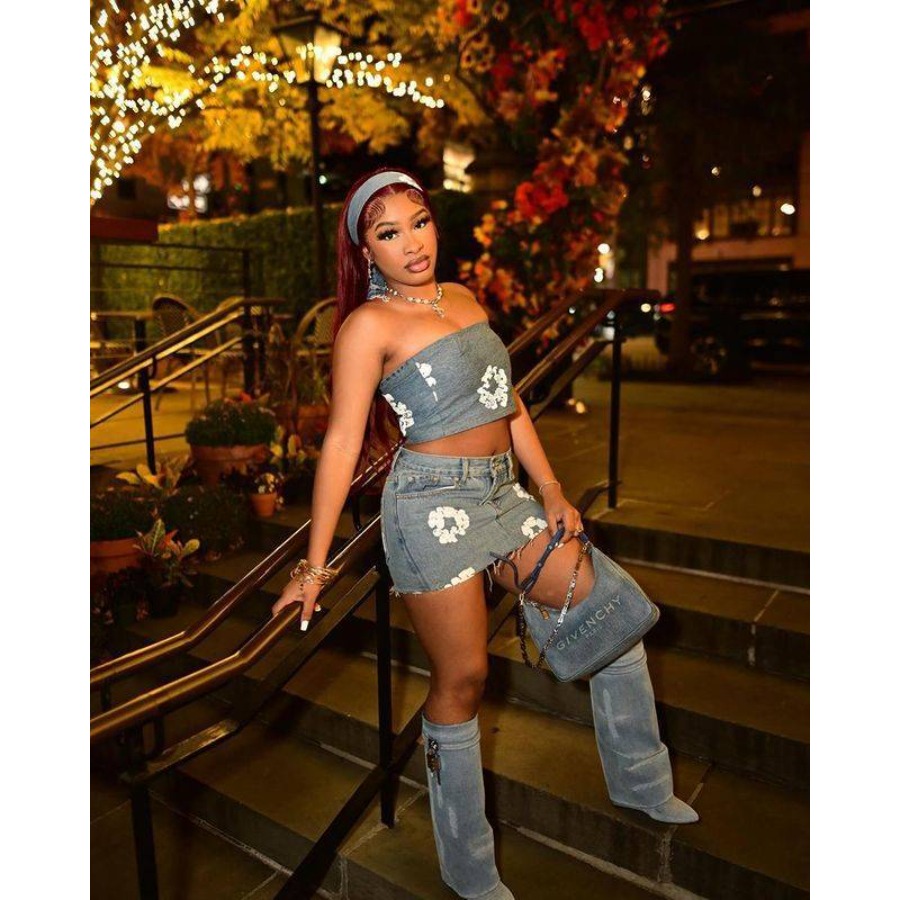Denim Shorts Women - ชุดเซ็ตยีนส์ 2 ชิ้นสำหรับผู้หญิง กระโปรงสั้น ชุดลำลอง เสื้อกล้ามแขนกุด