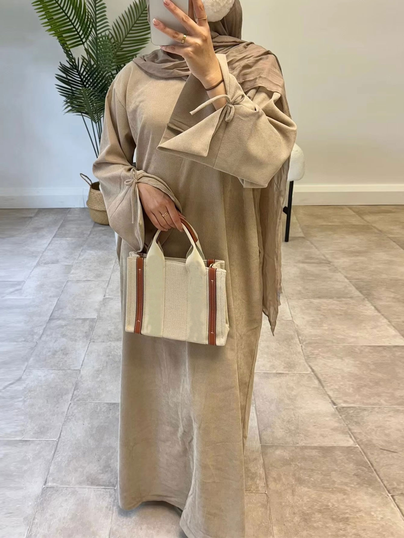 Turkey Women Fashion - Ramadan Bow-KnotดูไบAbayaชุดหรูหราCorduroyอาหรับมุสลิมผู้หญิงเจียมเนื้อเจียมตัวเสื้อผ้าอิสลามParty Kaftanแฟชั่นตุรกีRobe