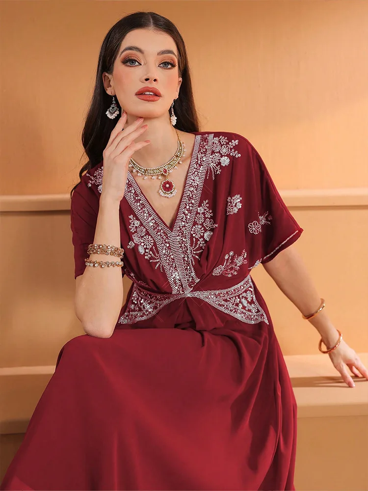 ชุดเดรสยาวคอวีประดับเพชรสำหรับ - Turkey Women Fashion บทวิจารณ์และราคา