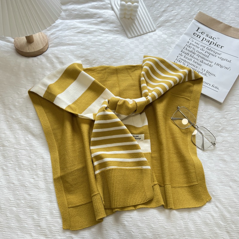 ผ้าถักคลุมไหล่ลายทางสีดำและสีข - Women'S Fashion Website บทวิจารณ์และราคา