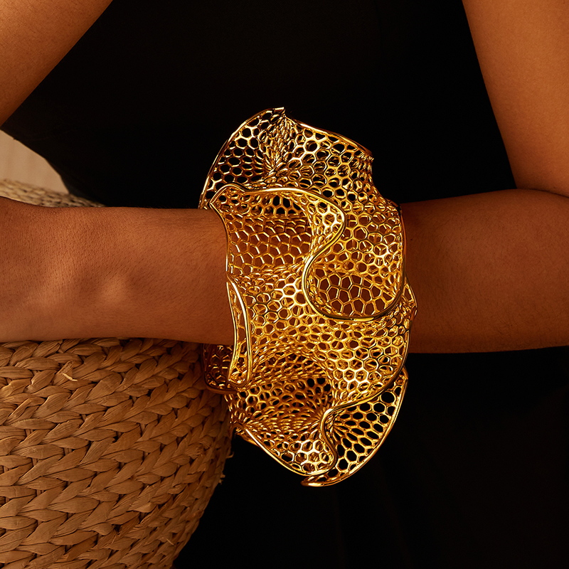 IVOG กำไลข้อมือสีทองดีไซน์กลีบ - Women'S Fashion Website บทวิจารณ์และราคา