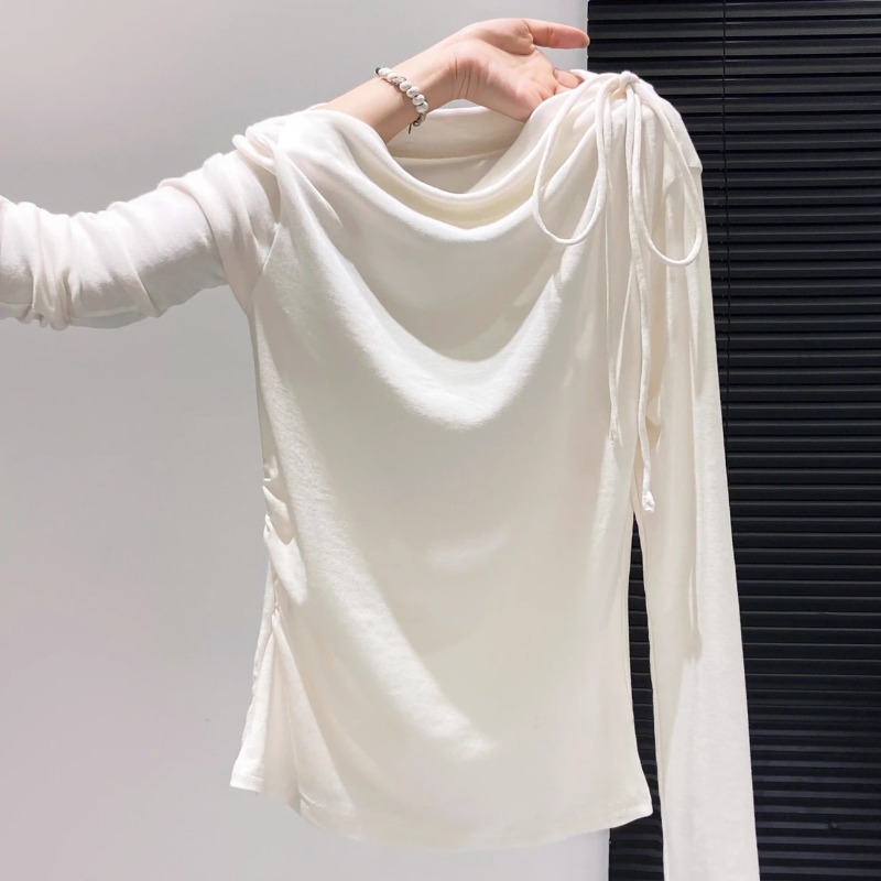 เสื้อผู้หญิงแบบมีเชือกรูด ไหล่ - Off Shoulder Top บทวิจารณ์และราคา