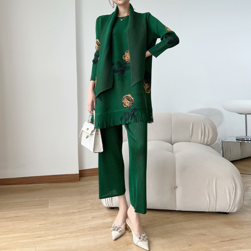 ชุดแฟชั่นอัดพลีท3ชิ้นสำหรับผู้ - Women'S Fashion Show 2022 บทวิจารณ์และราคา