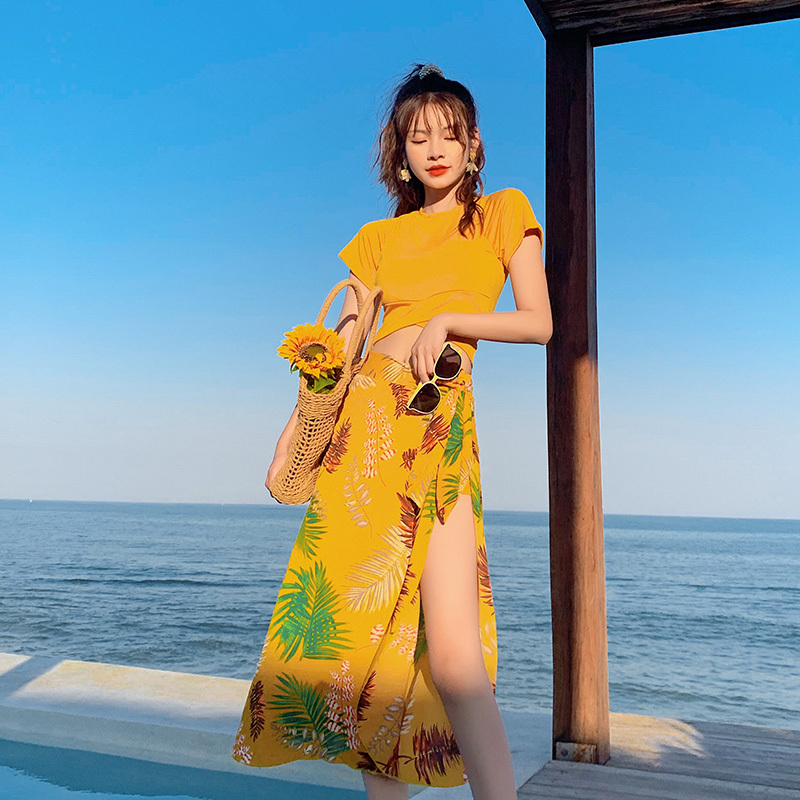 ชุดว่ายน้ำ 3 ชิ้น รุ่นใหม่ ปี  - Women'S Fashion Suit บทวิจารณ์และราคา