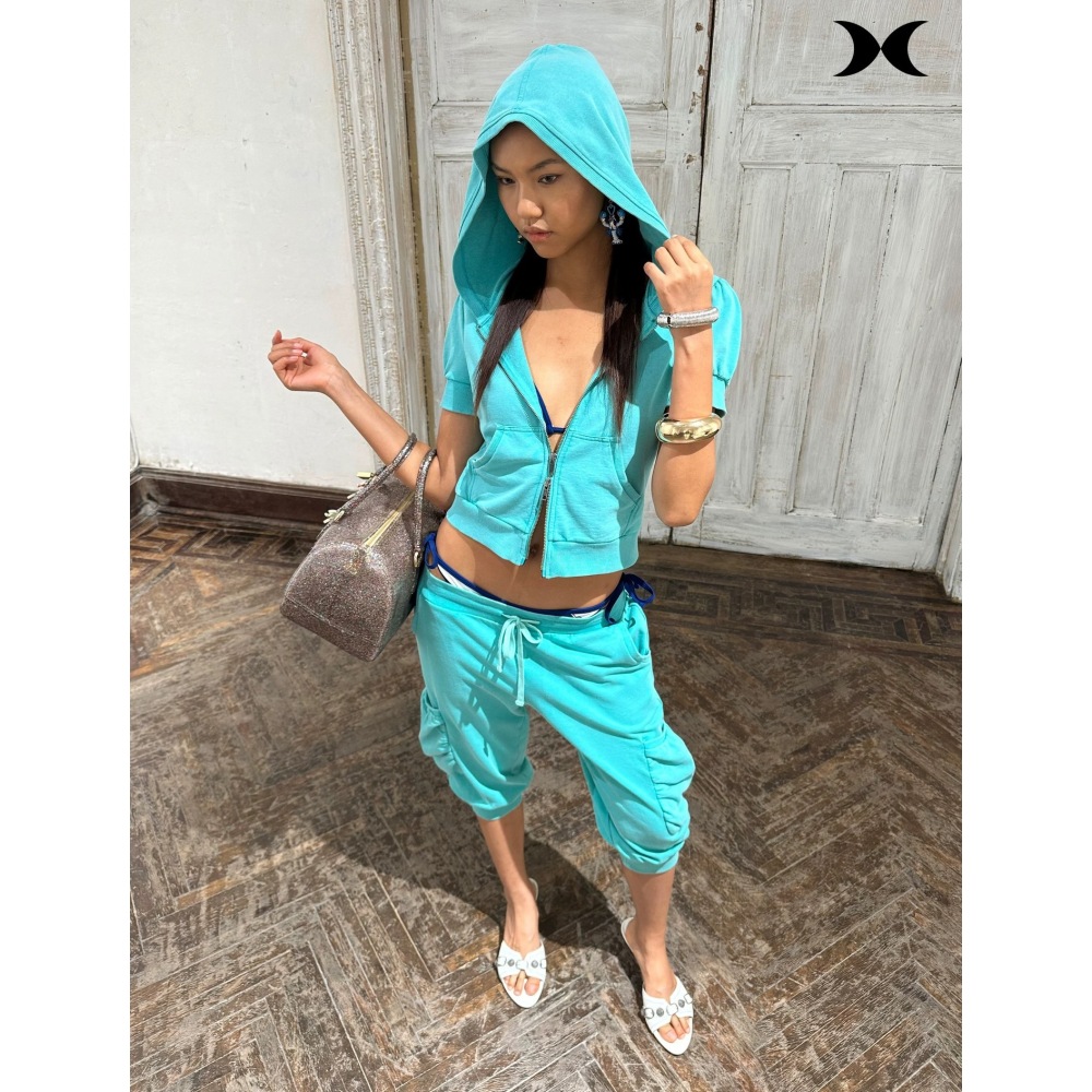 เสื้อฮู้ดซิปแขนสั้นสไตล์สาวสปอ - Women'S Fashion Suit บทวิจารณ์และราคา